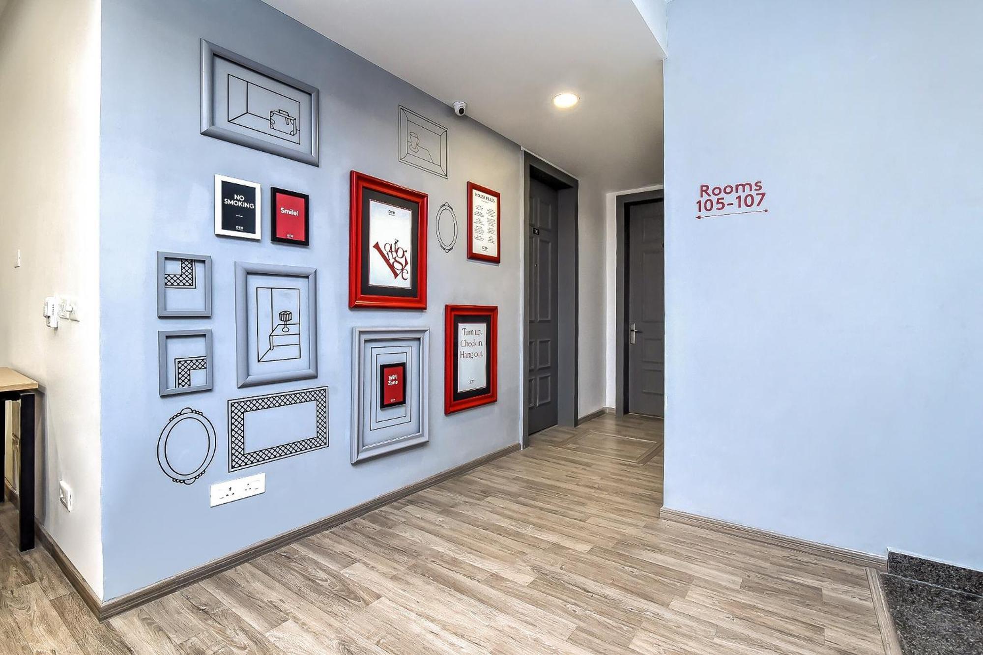 Отель Super Townhouse Mannat Rohini 16 Дели Экстерьер фото